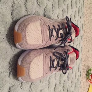 Toms size 12 Arroyo men’s sneakers BNIB